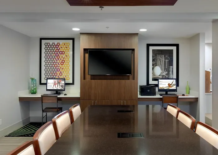 Holiday Inn Express Alpharetta - Roswell By Ihg