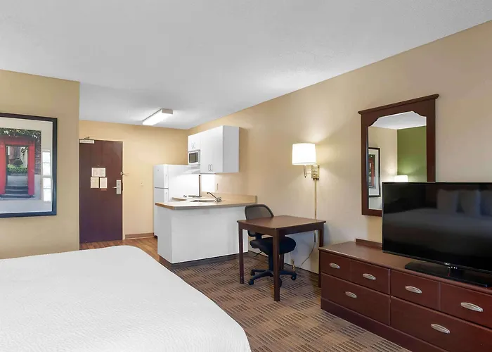 Extended Stay America Select Suites - Atlanta - Alpharetta - Rock Mill Rd